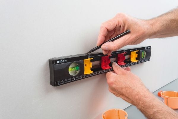 Wiha 246 - Pustenivå - 40 cm / 16 tommer