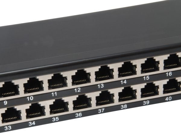 Equip 326449, RJ-45, Cat6, Sort, Rackmontering, 1U, RoHS