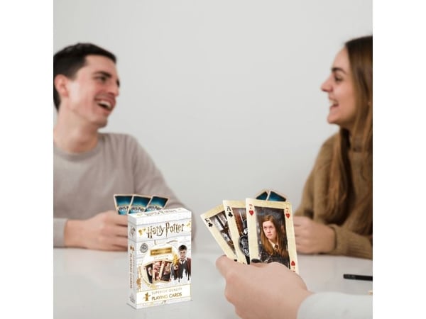 Winning Moves Harry Potter, 2 vuosi/vuosia
