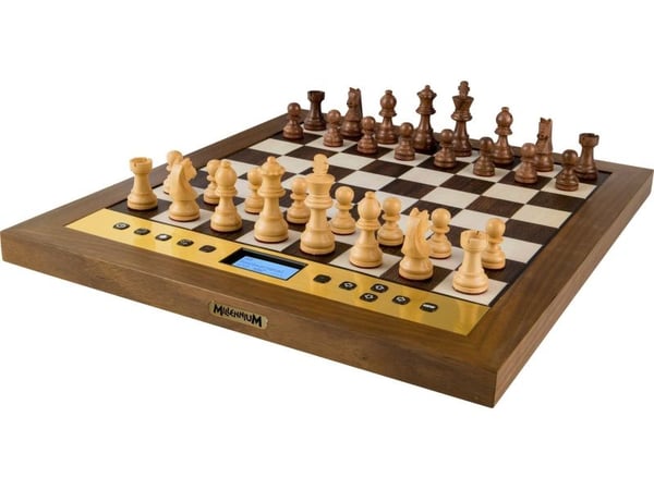 Millennium The King Performance schackspel för skrivbord International