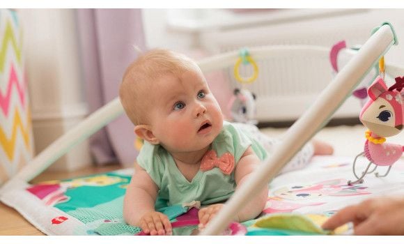 Tiny Love Gymini Deluxe Tiny Princess Tales, Babygym, Lekestang, Gir fra seg lyd, Flerfarget