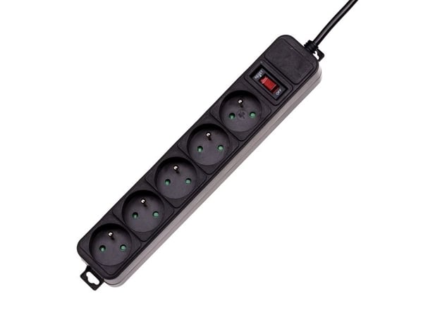 Akyga AK-SP-05A - Overspenningsavleder - AC 250 V - 2500 watt - utgangskontakter: 5 - 1.8 m kabel - svart