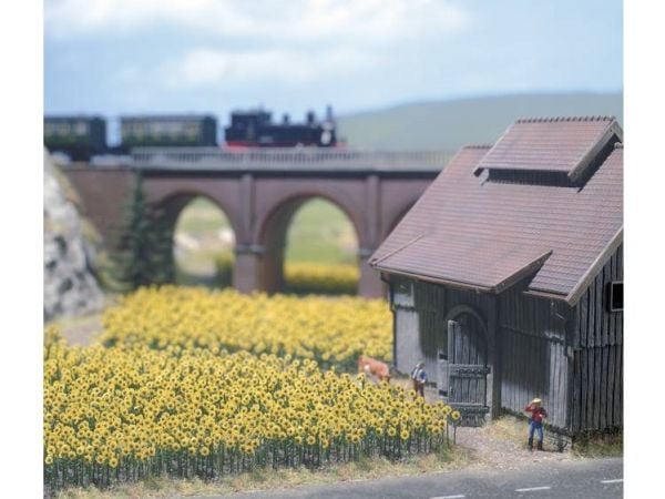 Busch 8103 N Auringonkukka-rakennussarja