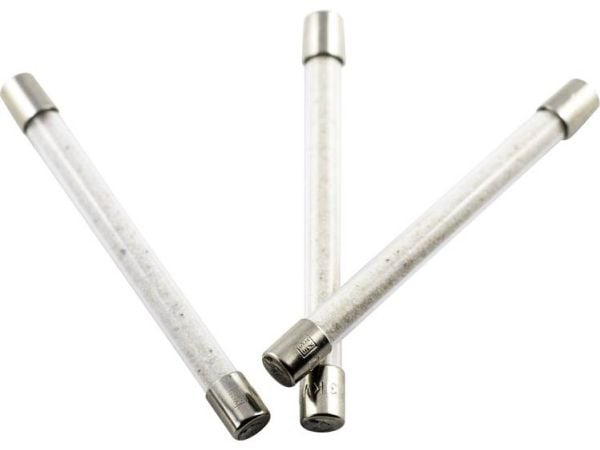 ESKA 558017 Korkeajännitesulake (Ø x L) 8 mm x 85 mm 1 A 3000 V Sisältö 1 kpl