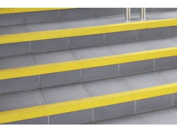 COBA Europe COBAGRIP® GRP070003N trappeforkant bunnplate 1,5 m x 55 mm x 5 mm gul