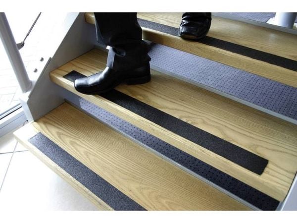 COBA Europe sklisikker tape (L x B) 18,3 m x 25 mm sort
