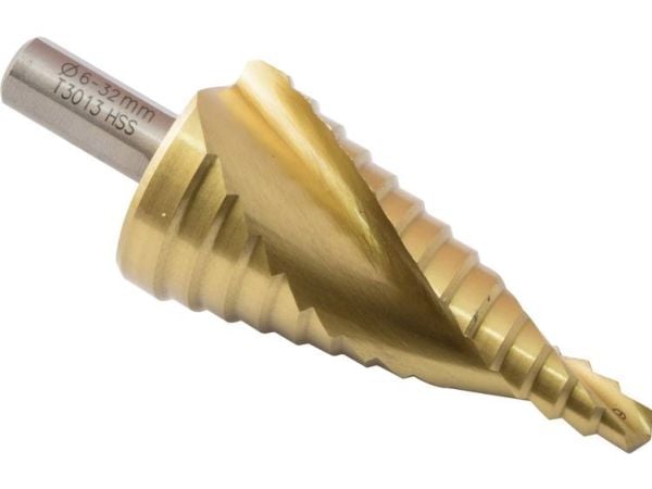 C.K T3013 HSS trappbor total lengde 91 mm TiN 3-faset skaft 1 stk