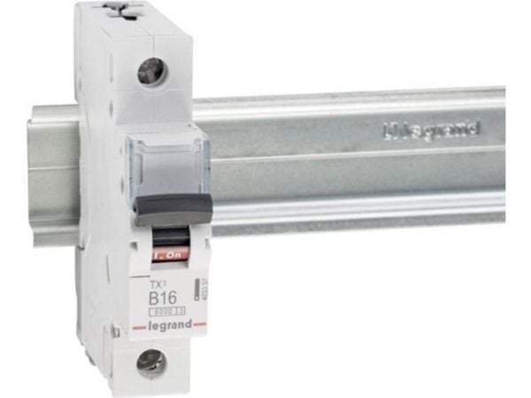 Legrand TX3, Pienoiskatkaisija, Tyyppi B, IP20, 240 - 415 V