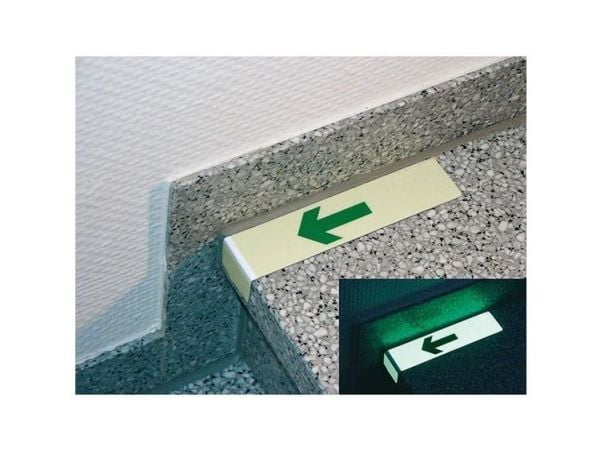 SafetyMarking 15.7493 Lattiamerkit Alumiini 1 kpl (L x S x K) 184 x 30 x 42 mm