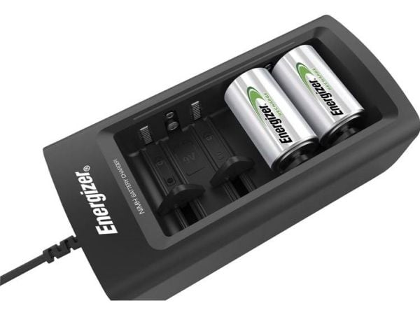 Akkulaturi energizer yleislaturi