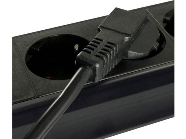 Lindy 30345, 2 m, CEE7/7, C13 liitin
