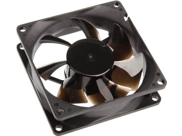 Noiseblocker BlackSilentPro P-1, Vifte, 8 cm, 1500 RPM, 15,4 dB, 17,2 cfm, Sort
