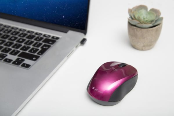 Verbatim Wireless Mouse GO NANO - Mus - optisk - trådløs - RF - USB trådløs mottaker - varm rosa