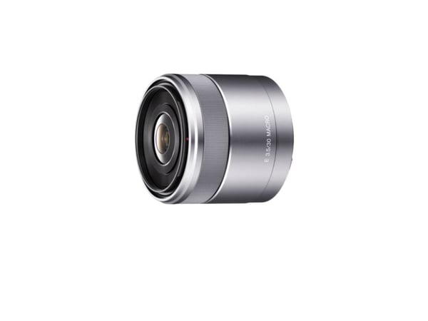 Sony SEL30M35 - Makroobjektiv - 30 mm - f/3.5 - Sony E-mount - för Cinema Line; a VLOGCAM; a1; a1 II; a6700; a7 IV; a7 V; a7C; a7C II; a7CR; a7R V;...