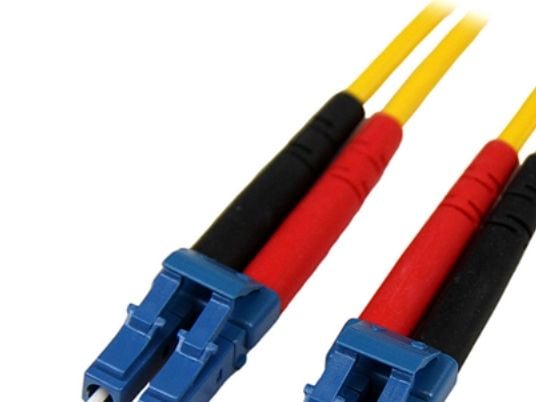 Startech 1m Fiber Optic Cable - Single-Mode Duplex 9/125 - LSZH - LC/LC - OS1 - LC to LC Fiber Patch Cable (SMFIBLCLC1) - Koblingskabel - LC-enkelt...