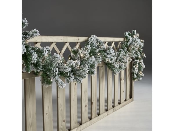 Kunstig granguirlande 270 cm med sne og lys (780-013)
