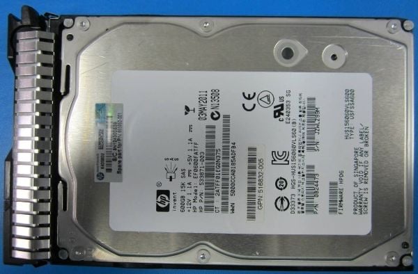 HPE Dual Port Enterprise - Harddisk - 600 GB - hot-swap (stasjonær) - 3.5" LFF - SAS 6Gb/s - 15000 rpm - med HP SmartDrive-holder