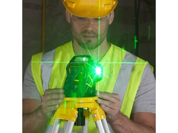 Stanley FATMAX X3G, 35 m, 0,3 mm/m, 4°, 50 m, Grön, Linjelaser
