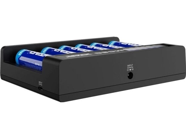 Lader Xtar LADOWARKA DO AKUMULATORÓW CYLINDRYCZNYCH LI-ION 18650 - 6 kanaler MC6C