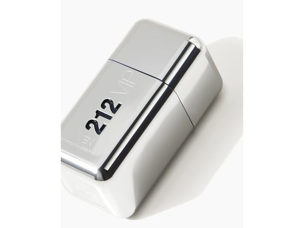 Carolina Herrera 212 VIP Men edt 50ml