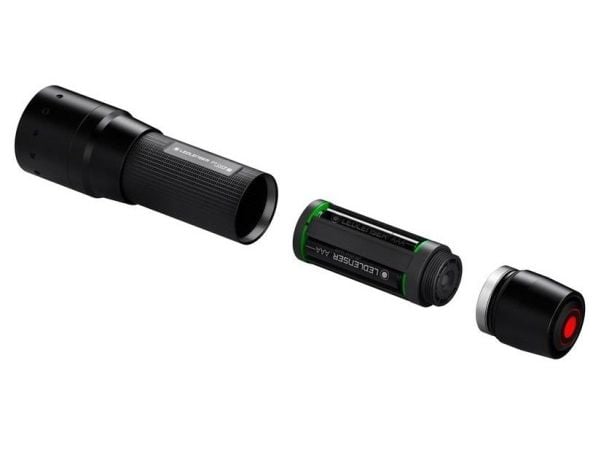 LEDLENSER P7 Core kompakt lommelykt