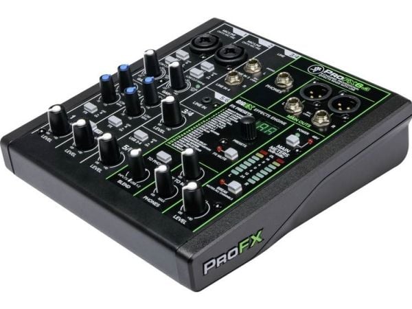 Mackie ProFX6v3