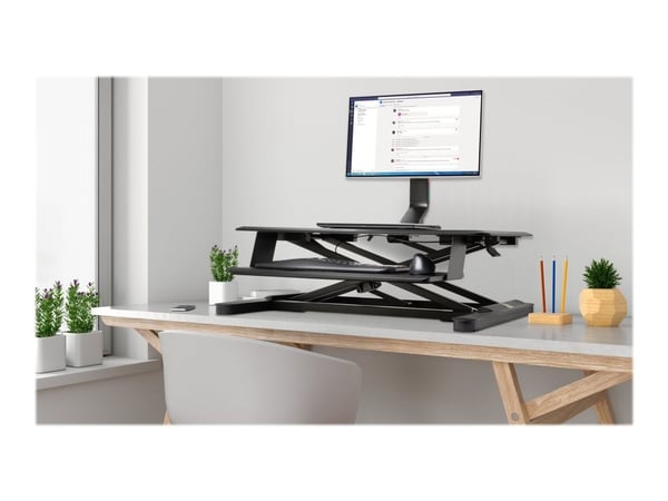 Kensington SmartFit Space-Saving Single Monitor Arm - Monteringssats - lutning och vridning - för Bildskärm - svart - skärmstorlek: upp till 32 tum...