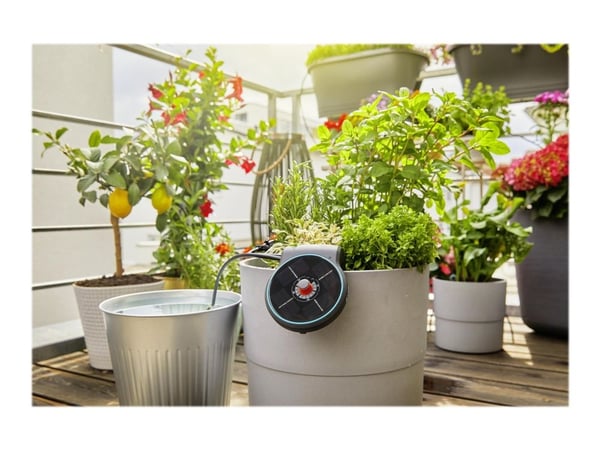Gardena AquaBloom solcelledrevet vanningssett