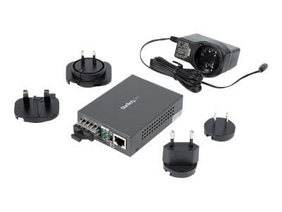 StarTech.com Singlemode (SM) SC-kuitumuunnin 10/100/1000-verkkoon, 10km, Gigabit Ethernet, 1310nm, w/ Auto Negotiation, Gigabit Ethernet to Single ...