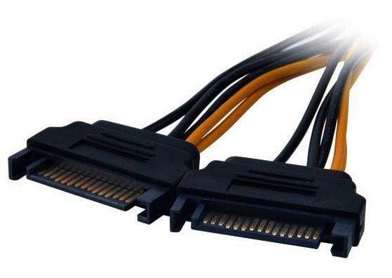Akasa - Strømadapter - SATA-strøm (hann) til 6-pins PCIe-strøm (hann) - 15 cm