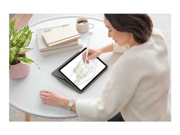 Logitech Folio Touch - Tangentbord och foliefodral - med pekdyna - bakgrundsbelyst - Apple Smart connector - QWERTY - brittisk - oxford-grå - för A...