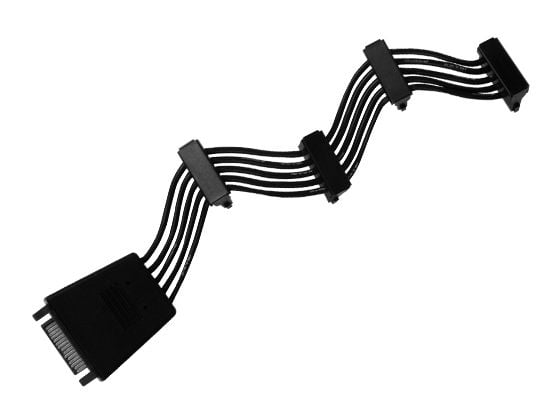 SilverStone CP06-E4 - Strøm-splitter - SATA strøm (hun) til SATA strøm (han) - 18.9 cm - 90° stikforbindelse - sortti