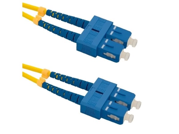Qoltec - Koblingskabel - SC/UPC-enkeltmodus (hann) til SC/UPC-enkeltmodus (hann) - 5 m - fiberoptisk - dupleks - 9 / 125 micron - halogenfri - gul