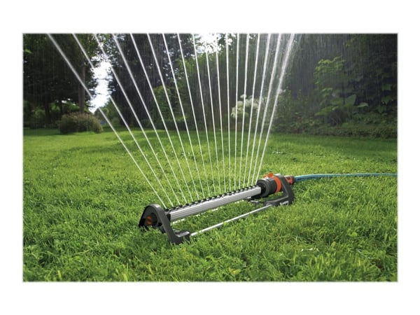 Gardena Sprinkler Aqua L, Kääntyvä vesisadetin, 280 m², Musta