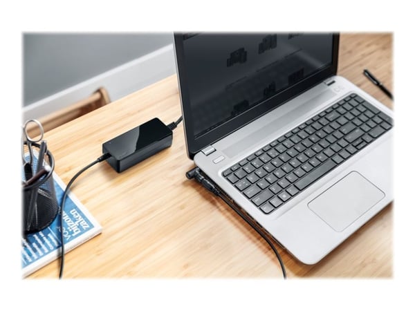 Trust Primo 70W Laptop Charger - Strømadapter - AC 100-240 V - 70 watt - svart