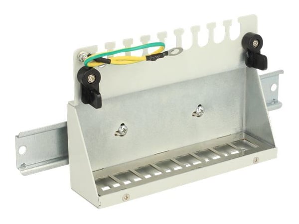 Delock - Monteringssett for pluggbordpanel til skrivebord med 35 mm-DIN-skinne