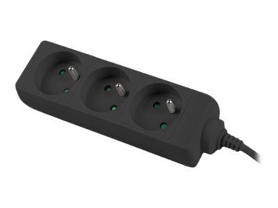 Lanberg PS0-03E-0150-BK, 1,5 m, 3 AC-pistorasia(a), Sisätila, Tyyppi E, Musta, 10 A