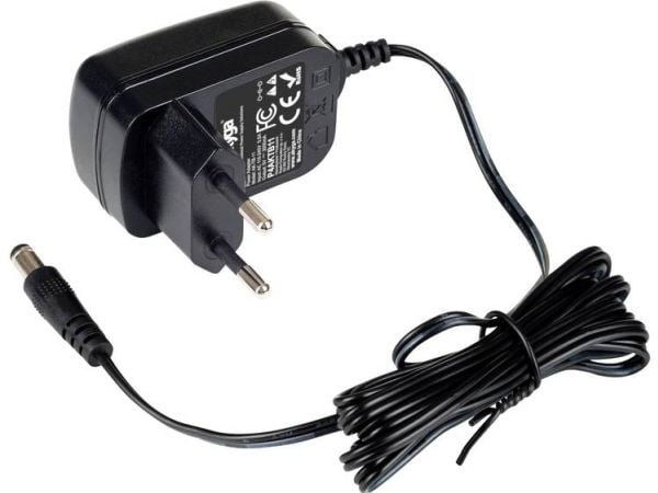 Akyga Universal Series AK-TB-11 - Strömadapter