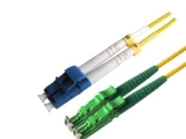 MicroConnect - Nettverkskabel - E2000/APC-enkeltmodus (hann) til LC/UPC-enkeltmodus (hann) - 3 m - 3 m - fiberoptisk - 9 / 125 micron