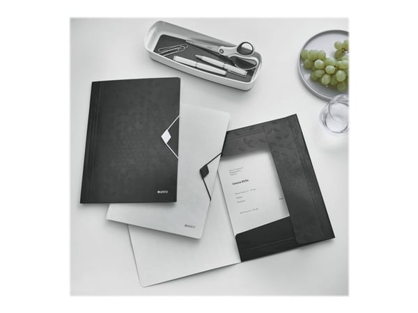 3-läpällinen kumikansio Leitz WOW PP A4 musta - (10 kpl)