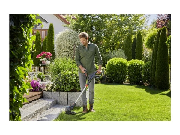 Gardena GRÆSTRIMMER COMFORTCUT 23 / 18V INKL BAKTERIER OG LADER