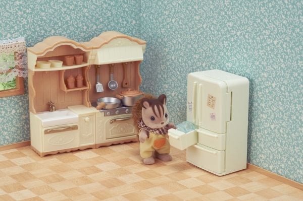 Sylvanian Families Kjøkkeninnredning med kjøleskap