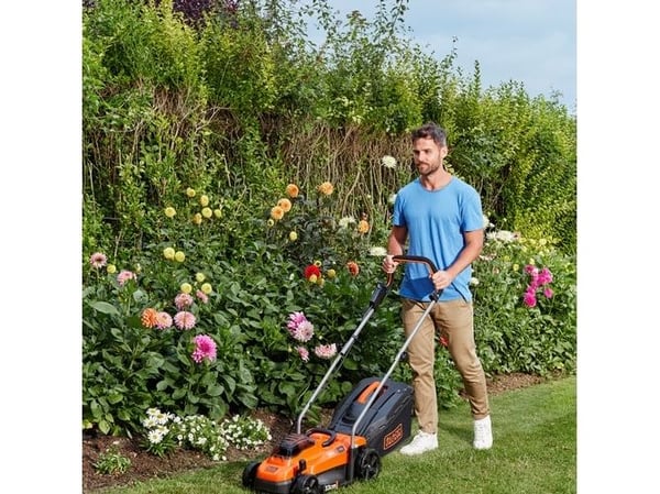 Black & Decker BCMW3318N, Handgräsklippare, 250 m², 33 cm, 2,5 cm, 6,5 cm, 35 l