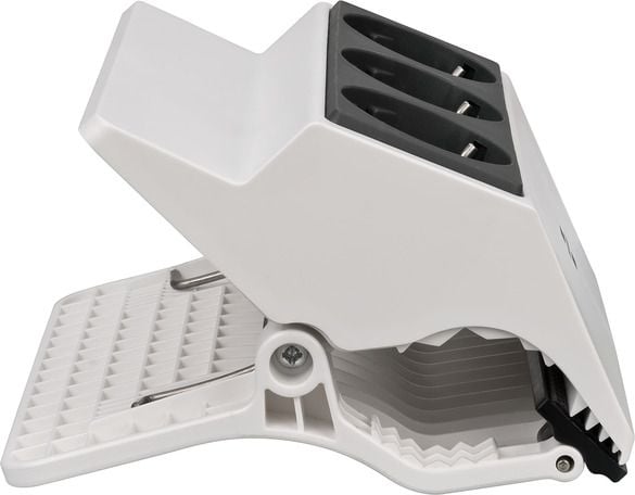Brennenstuhl 1150070, 3 m, 3 AC-pistorasia(a), Sisätila, IP20, Antrasiitti, Valkoinen, 16 A