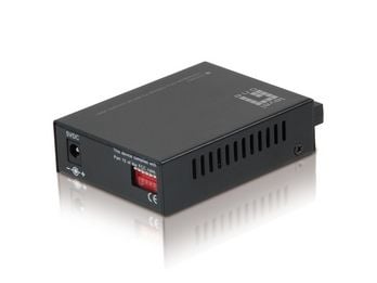 LevelOne FVT-2401 - Fibermedieomformer - 100Mb LAN - 10Base-T, 100Base-FX, 100Base-TX - RJ-45 / SC-enkeltmodus - opp til 40 km - 1310 nm