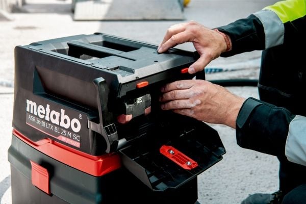 Metabo ASR 36-18 BL 25 M SC, Kuiva ja märkä, Musta, Vihreä, Punainen, Fleece, M, Painikkeet, Rotaatio, 25 L