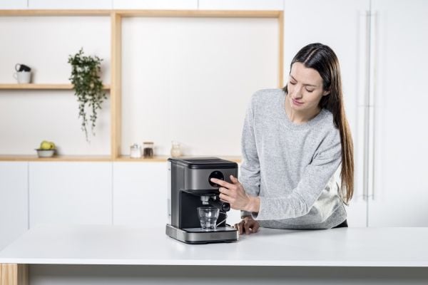 Black & Decker BXCO850E, Espressomaskin, 1,5 l, Malt kaffe, 850 W, Sort, Rustfritt stål