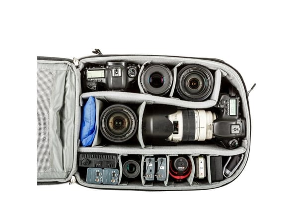 Think Tank Airport Commuter, Reppu, Universaali, Notebook-lokero, Musta