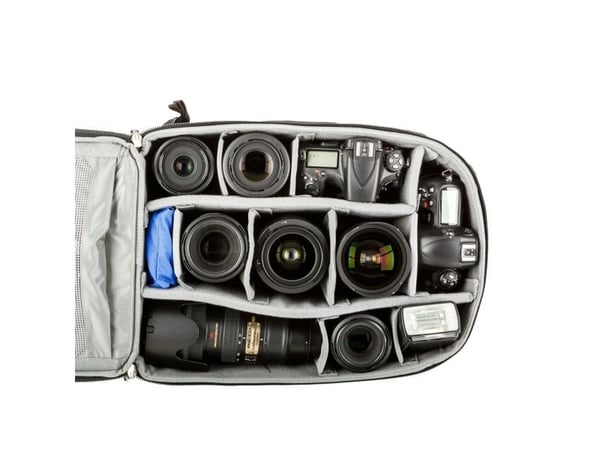 Think Tank Airport Commuter, Reppu, Universaali, Notebook-lokero, Musta