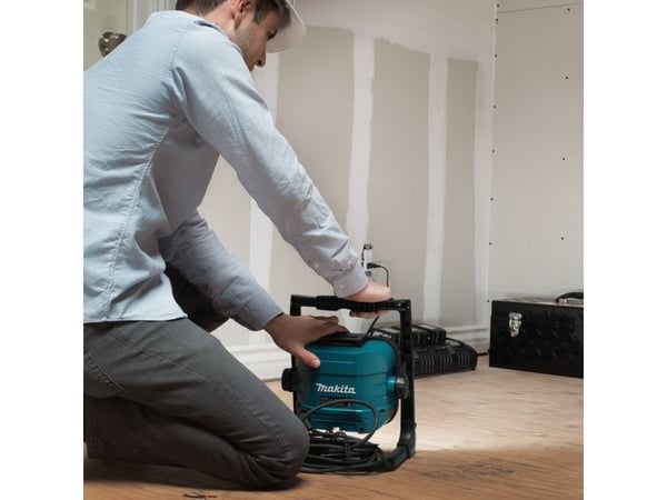 Makita DEADML805 - Arbeidslys - LED - 10 W